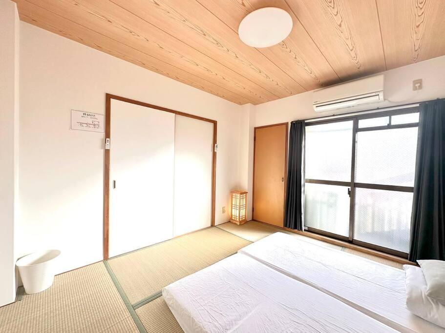 公寓 203号室花園町駅徒歩2分和室ミニキッチン専用バスルーム付きアクセス抜群 *